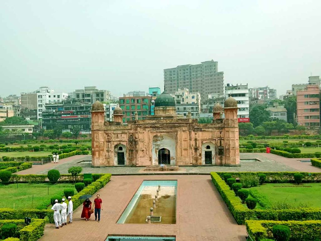 2 days tour in Dhaka